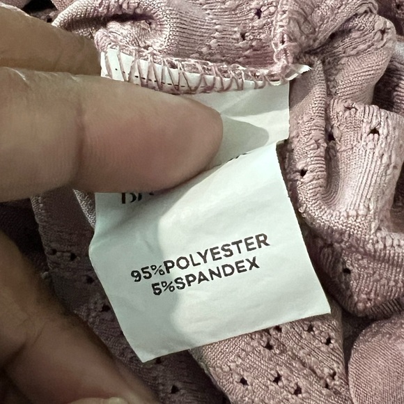 Bloomchic Women’s Mauve eyelet top - Size 10 - Picture 2 of 6